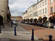 La rue Charles de Gaulle est la principale artère commerçante de Remiremont